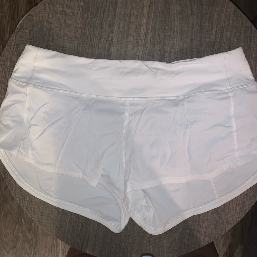 white lululemon speed shorts
